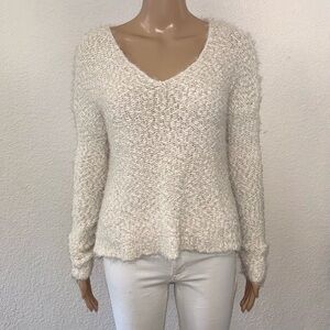 ABERCROMBIE & FITCH Y2K Cream & Gold Sparkle Fuzzy V-Neck Knit Sweater